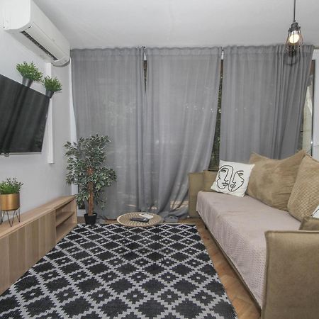 Lola'S Apartment Split Luaran gambar